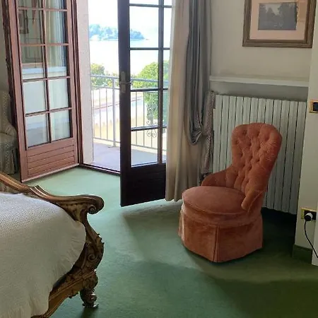 Residenza Le Magnolie 韦尔巴尼亚