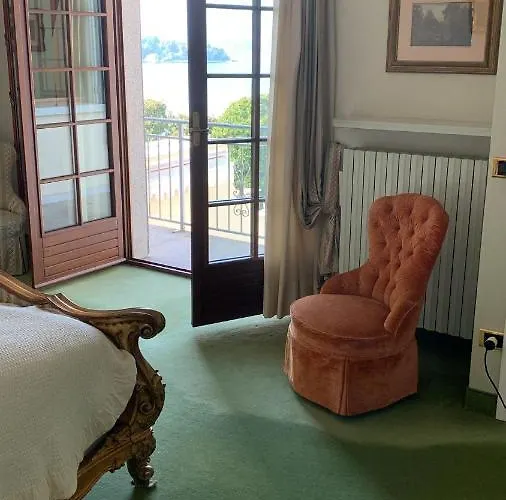 Residenza Le Magnolie 韦尔巴尼亚